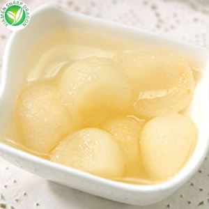Pir kalengan dalam sirup